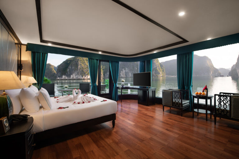 Set Sail on a Dreamlike Journey with Aspira Cruises in Halong Bay