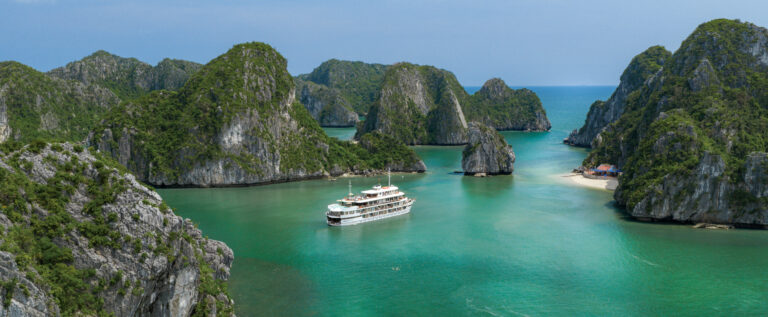 Bhaya Soul Cruise – The Ultimate Boutique Escape in Halong Bay | Intimate Luxury, Spacious Cabins & Serene Waters 🌊