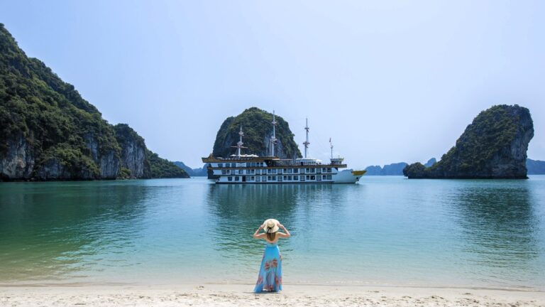 Dragon Legend Cruise – The Ultimate Luxury Escape in Bai Tu Long Bay