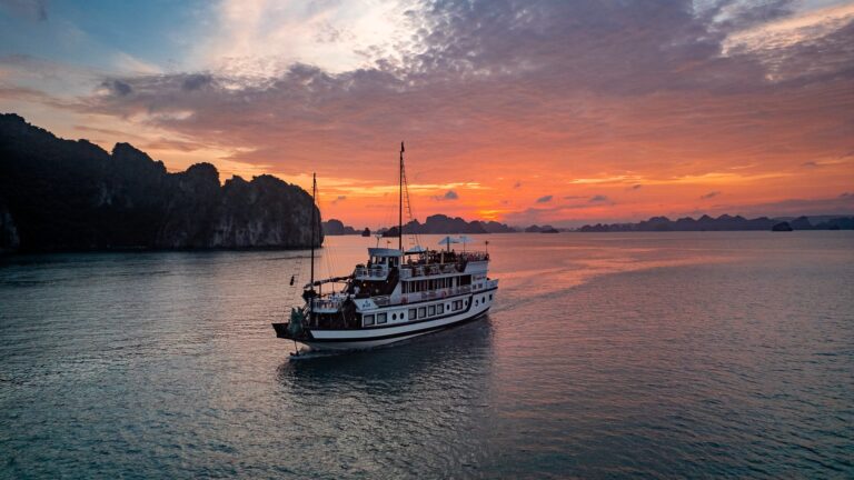 Dragon’s Pearl Cruise – The Ultimate Boutique Escape in Bai Tu Long Bay